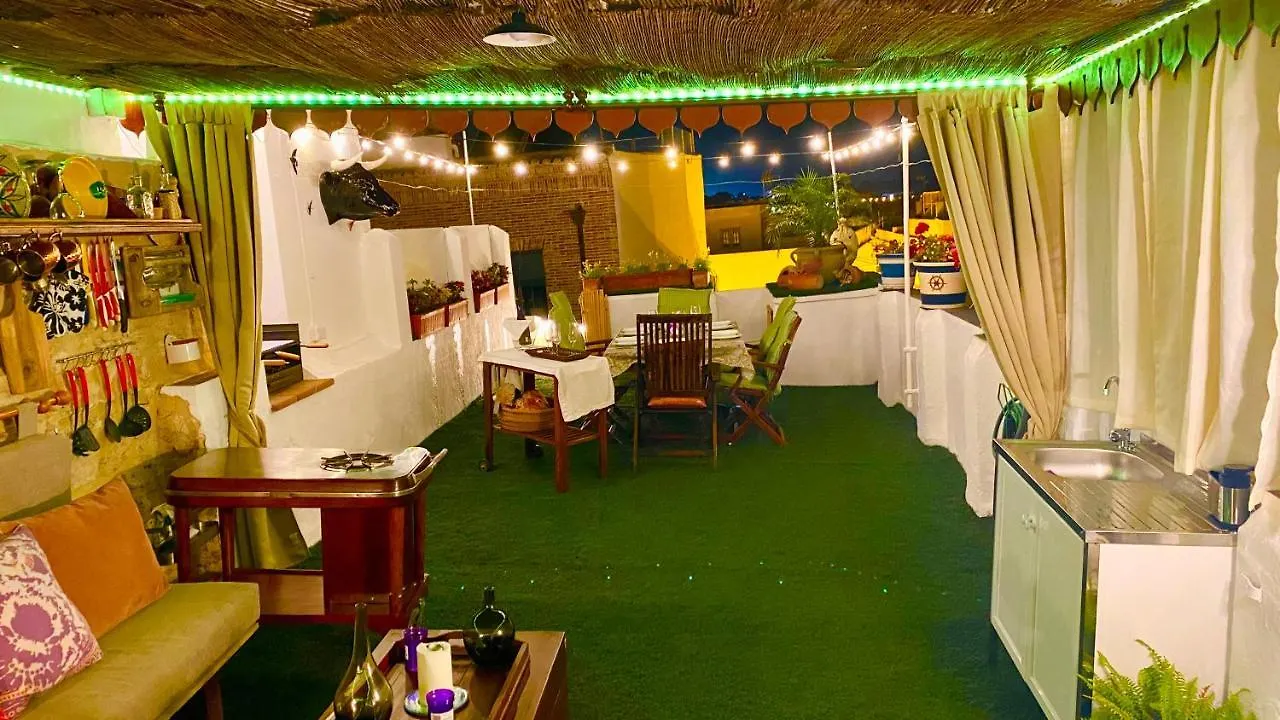 Apartamento Con Terraza,A 100M Playa Costilla Y Frente Al Castillo Rota
