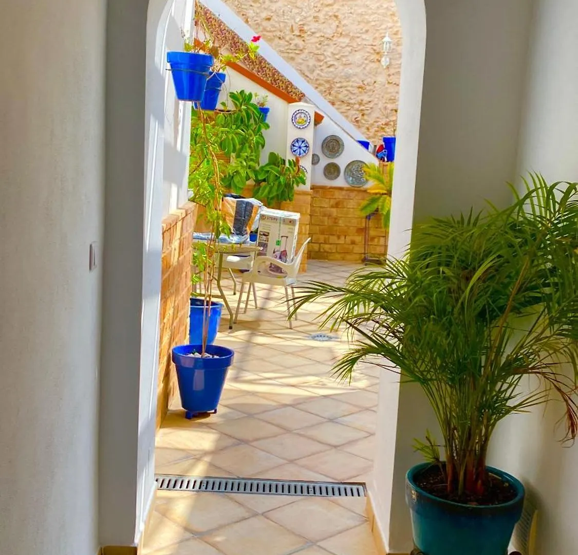 Apartamento Con Terraza,A 100M Playa Costilla Y Frente Al Castillo Rota